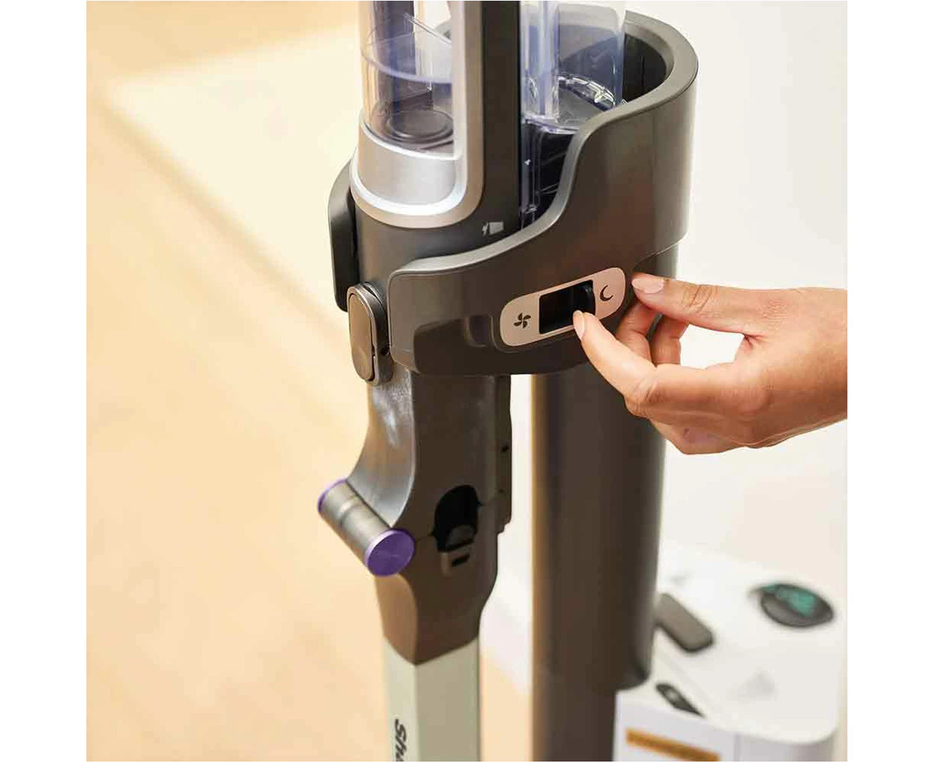 Shark IP3251ANZ Cordless PowerDetect Clean & Empty System - Brass - Image 4